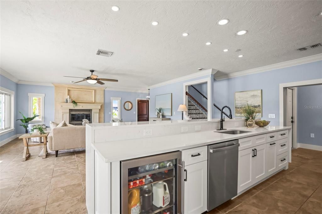 На продажу: $2,000,000 (4 спален, 3 ванн, 3206 Квадратных фут)