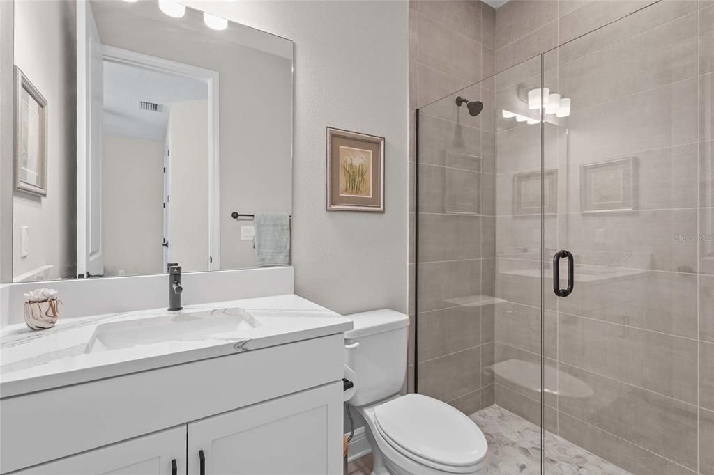 Activo con contrato: $750,000 (4 camas, 4 baños, 2941 Pies cuadrados)