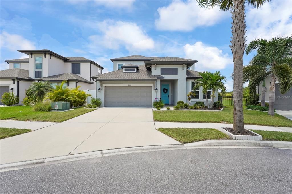 Activo con contrato: $750,000 (4 camas, 4 baños, 2941 Pies cuadrados)