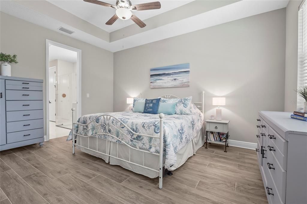 Activo con contrato: $750,000 (4 camas, 4 baños, 2941 Pies cuadrados)