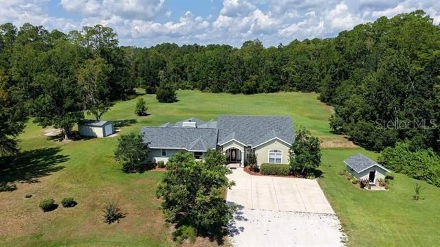 En Venta: $1,099,900 (4 camas, 2 baños, 3043 Pies cuadrados)