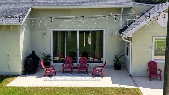 En Venta: $1,099,900 (4 camas, 2 baños, 3043 Pies cuadrados)