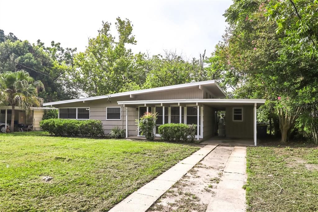 Recently Sold: $189,000 (3 beds, 1 baths, 1184 Square Feet)