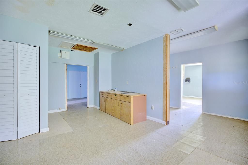 For Sale: $479,000 (0 beds, 0 baths, 3968 Square Feet)