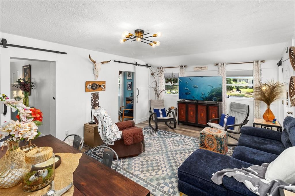 For Sale: $389,900 (4 beds, 2 baths, 2058 Square Feet)