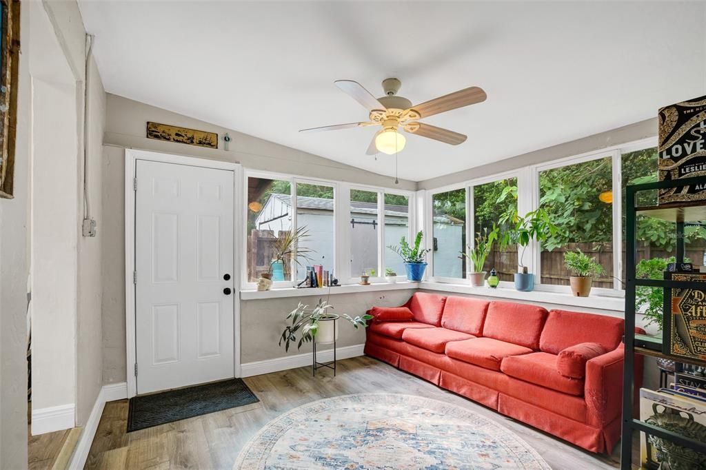 На продажу: $231,000 (0 спален, 0 ванн, 1190 Квадратных фут)