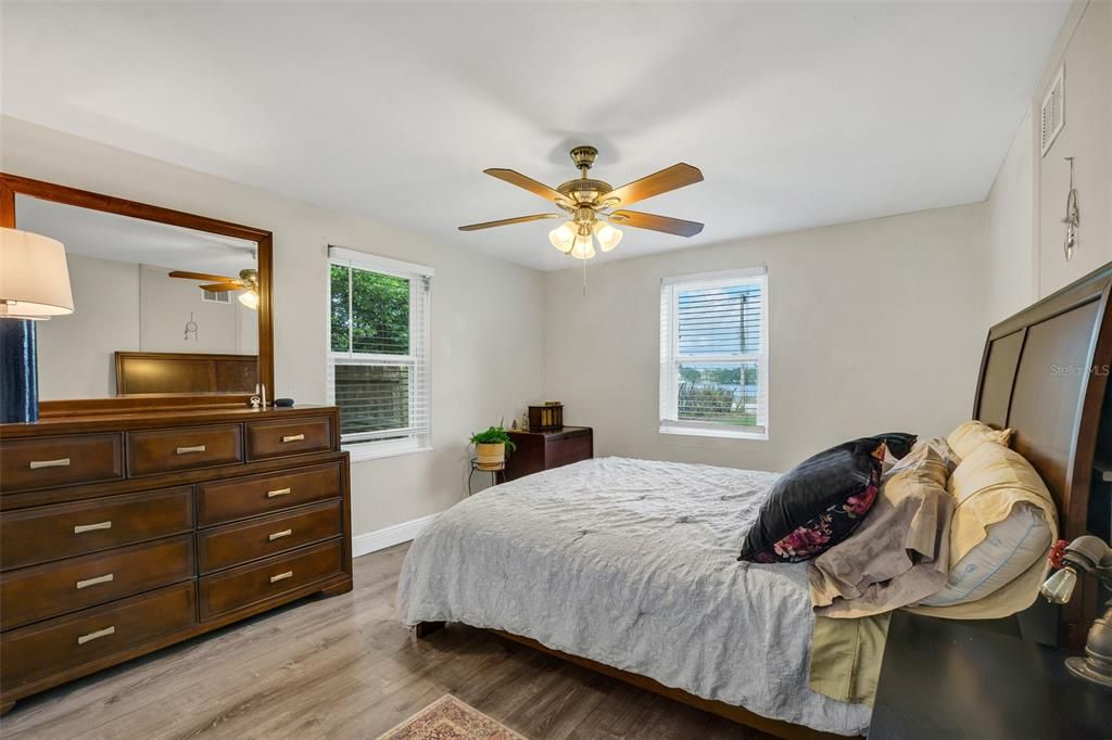 На продажу: $231,000 (0 спален, 0 ванн, 1190 Квадратных фут)