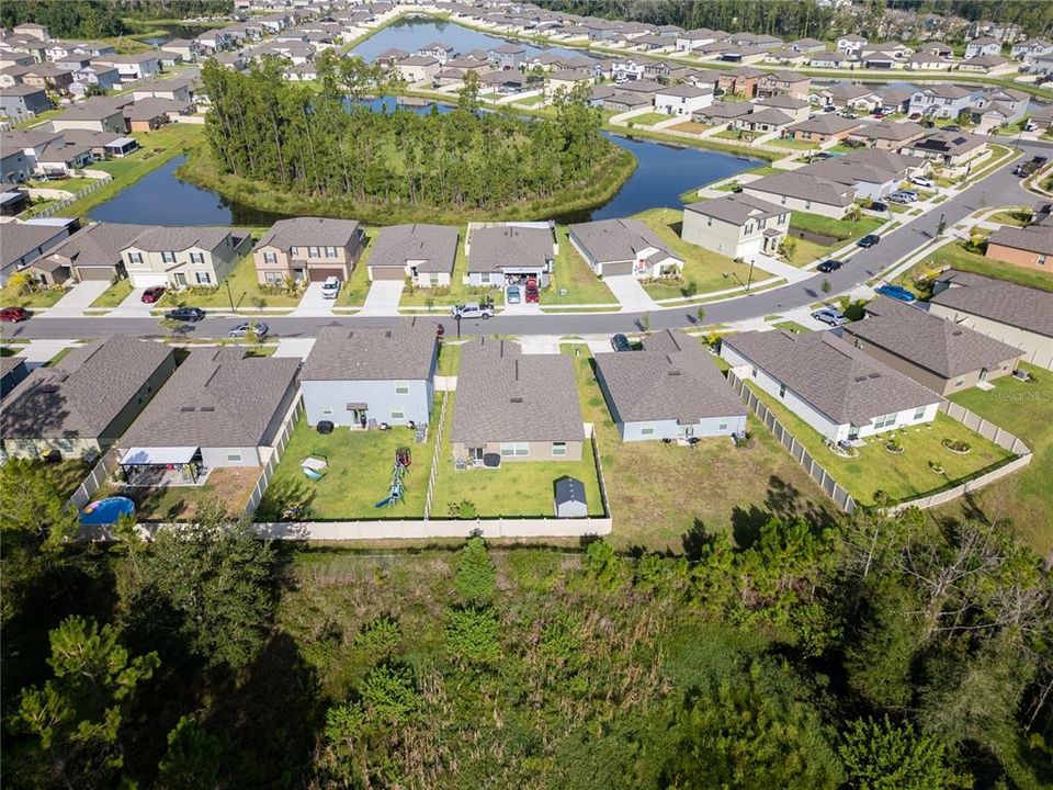 Active With Contract: $318,000 (4 beds, 2 baths, 1918 Square Feet)