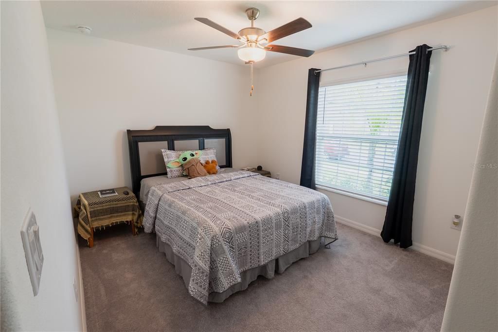 Active With Contract: $318,000 (4 beds, 2 baths, 1918 Square Feet)