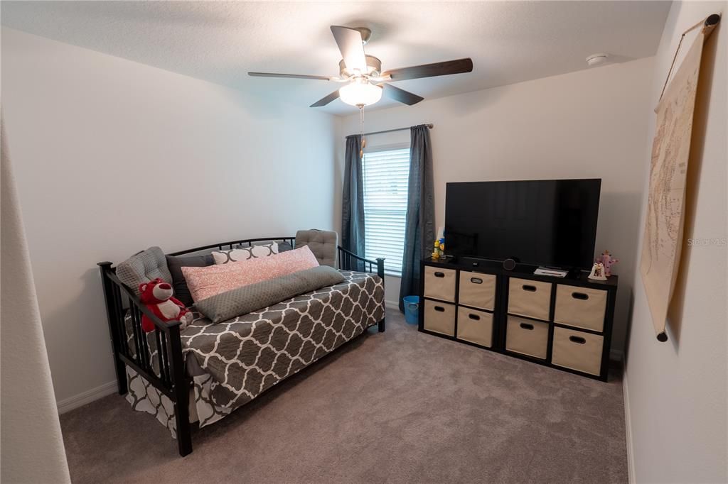 Active With Contract: $318,000 (4 beds, 2 baths, 1918 Square Feet)