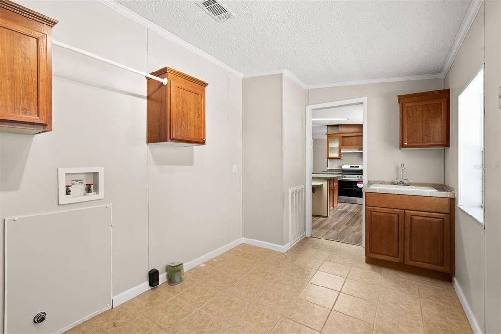 For Sale: $269,762 (4 beds, 2 baths, 2356 Square Feet)