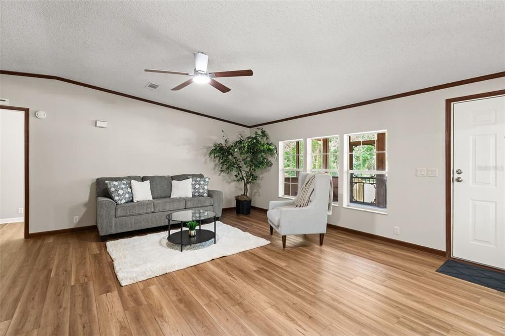 For Sale: $269,762 (4 beds, 2 baths, 2356 Square Feet)