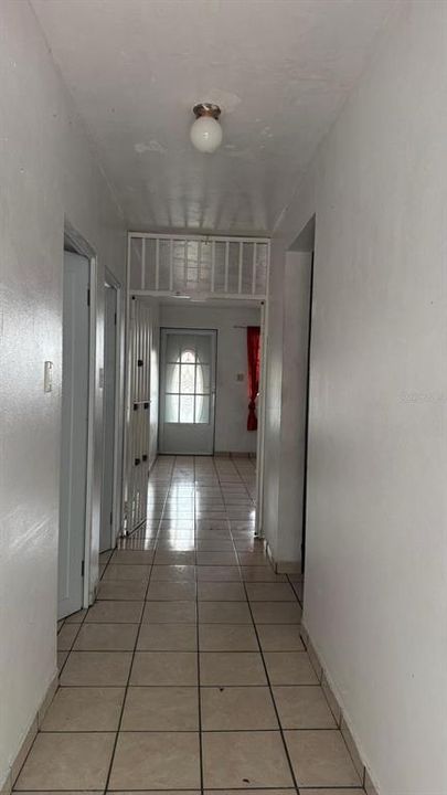 For Sale: $170,000 (6 beds, 2 baths, 880 Square Feet)