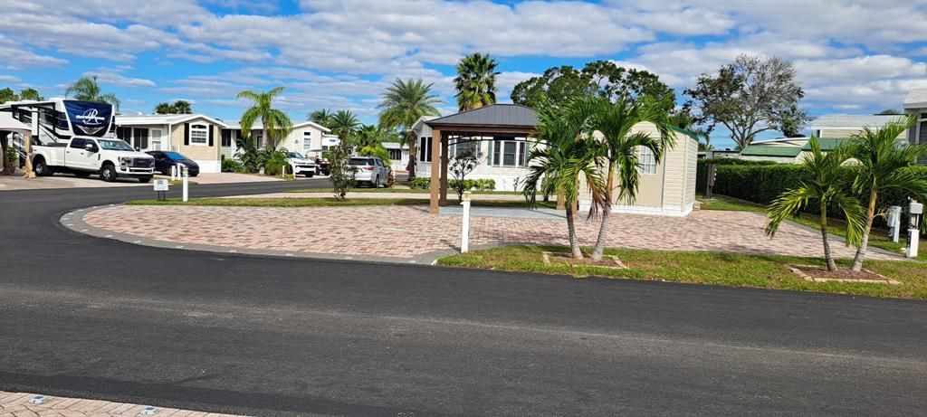 待售: $139,000 (0.07 acres)