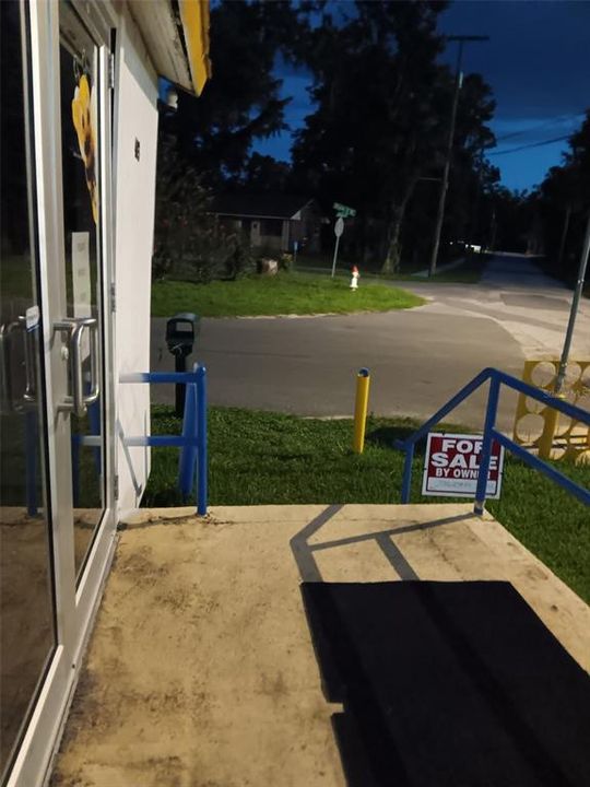 For Sale: $270,000 (0 beds, 0 baths, 760 Square Feet)