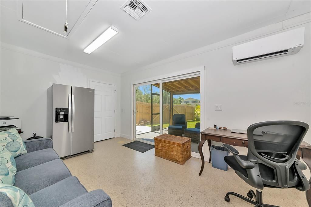 Activo con contrato: $525,000 (3 camas, 2 baños, 1602 Pies cuadrados)