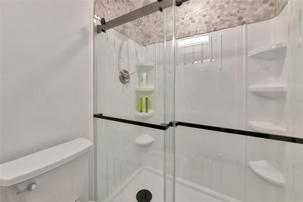 Activo con contrato: $525,000 (3 camas, 2 baños, 1602 Pies cuadrados)