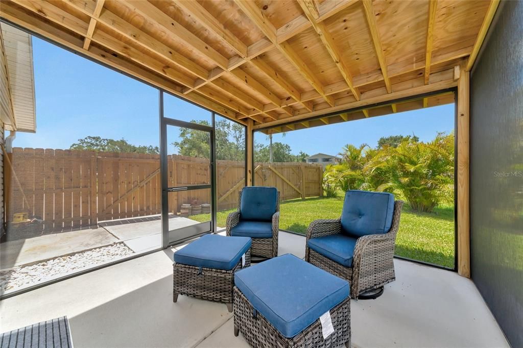 Activo con contrato: $525,000 (3 camas, 2 baños, 1602 Pies cuadrados)