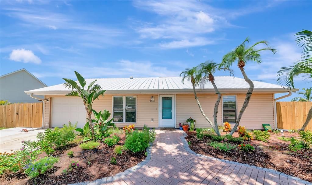 Activo con contrato: $525,000 (3 camas, 2 baños, 1602 Pies cuadrados)