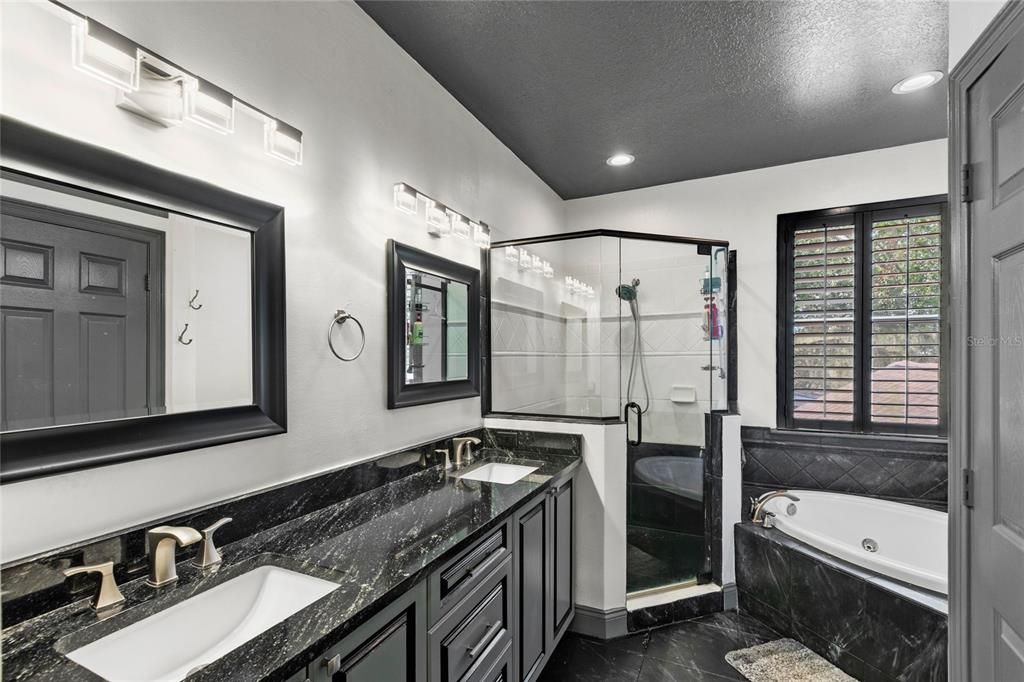 For Sale: $1,080,000 (4 beds, 4 baths, 4676 Square Feet)