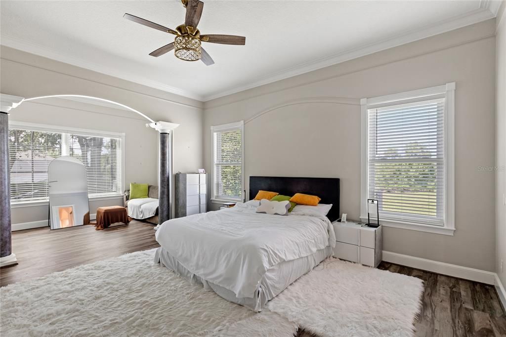 For Sale: $1,080,000 (4 beds, 4 baths, 4676 Square Feet)