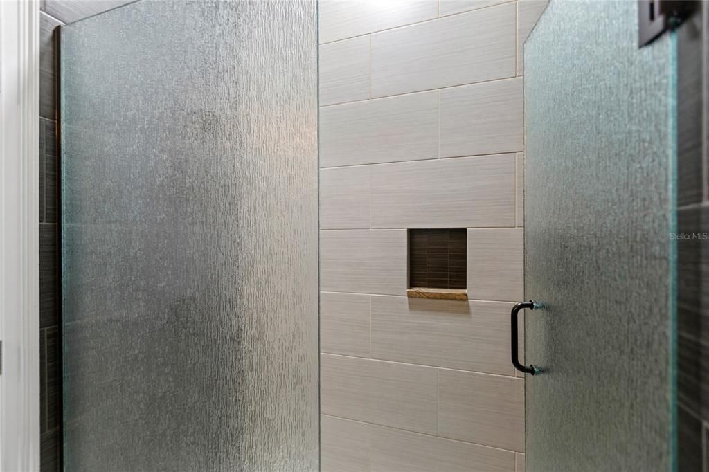 For Sale: $1,080,000 (4 beds, 4 baths, 4676 Square Feet)