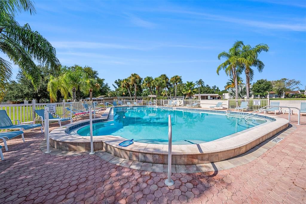 Active With Contract: $79,000 (1 beds, 1 baths, 646 Square Feet)