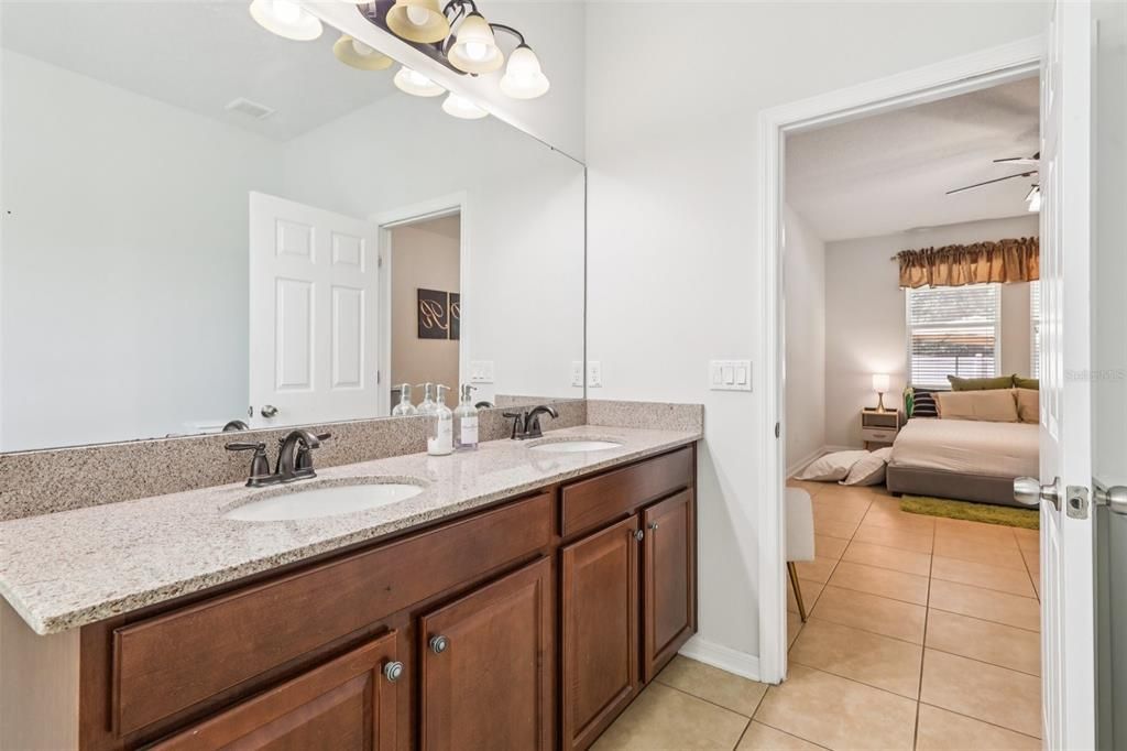 For Sale: $399,000 (4 beds, 2 baths, 2017 Square Feet)