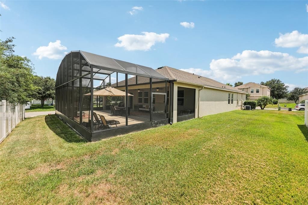 For Sale: $399,000 (4 beds, 2 baths, 2017 Square Feet)