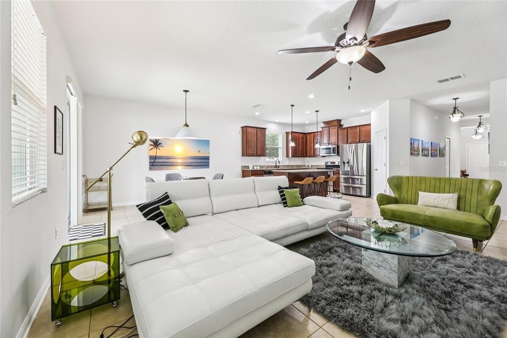 For Sale: $399,000 (4 beds, 2 baths, 2017 Square Feet)