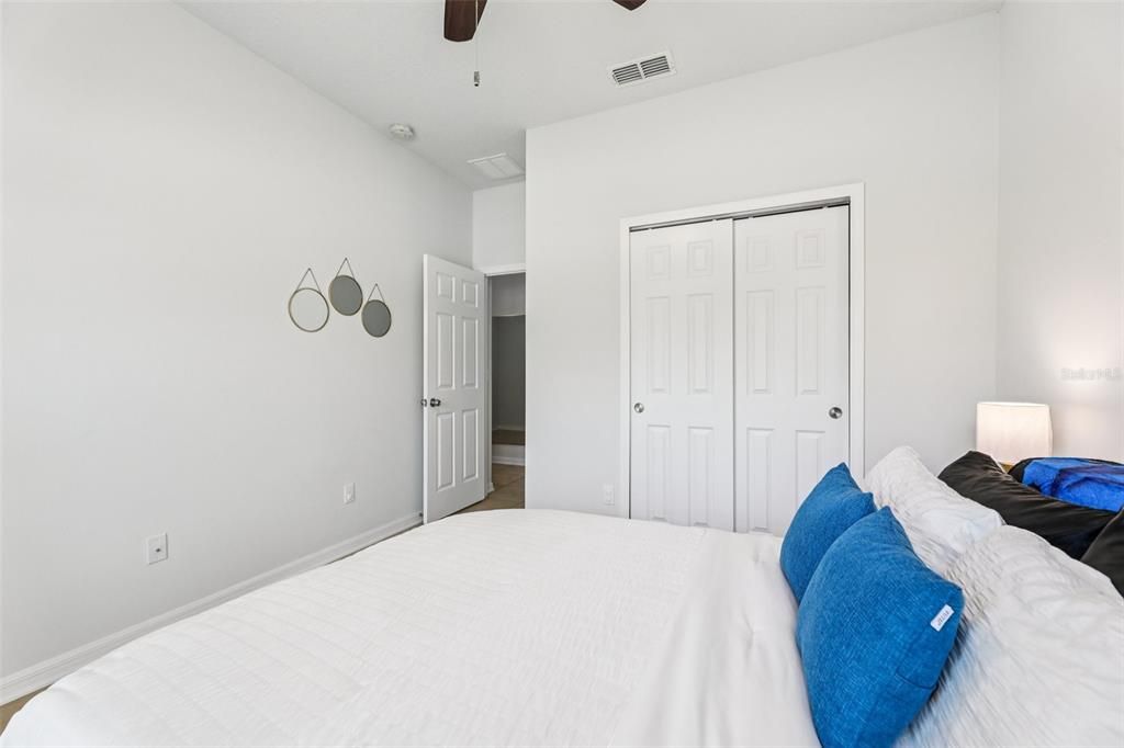 For Sale: $399,000 (4 beds, 2 baths, 2017 Square Feet)