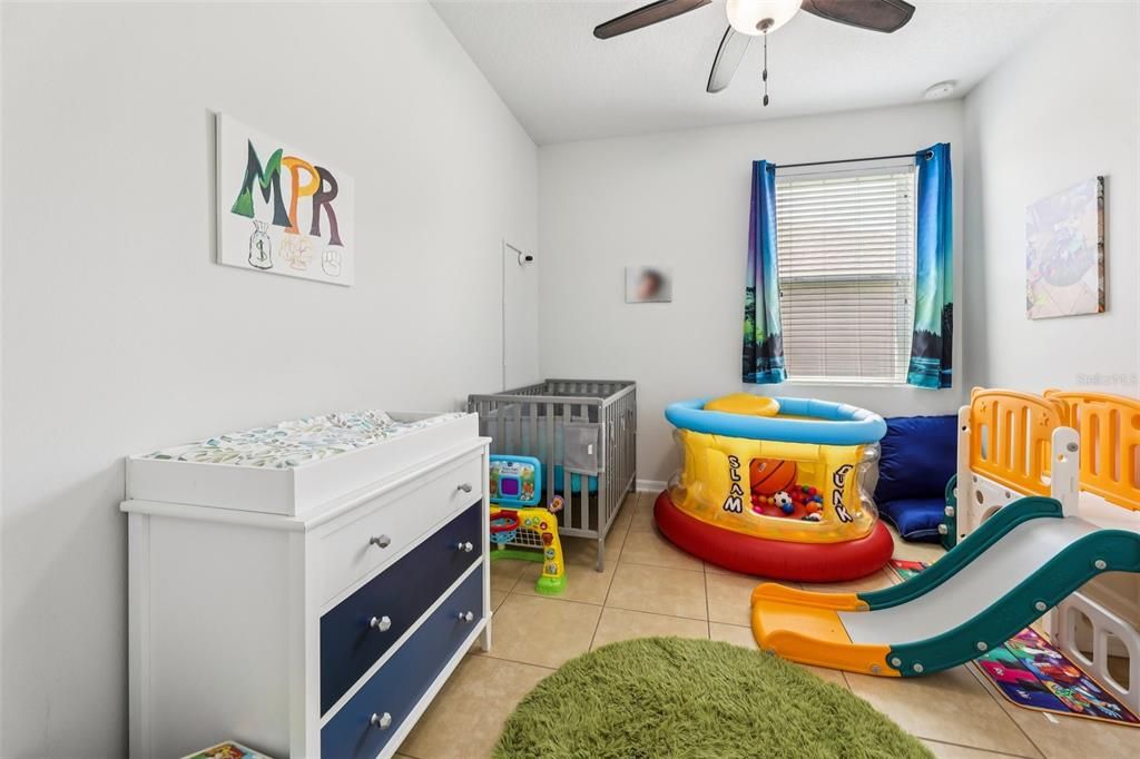 For Sale: $399,000 (4 beds, 2 baths, 2017 Square Feet)