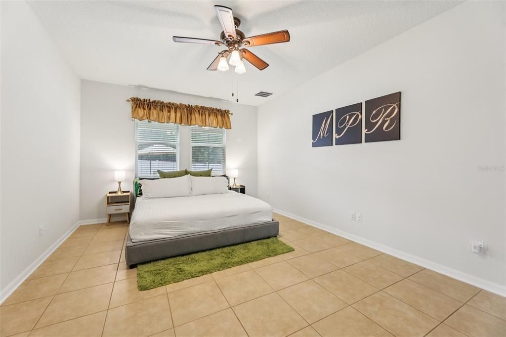 For Sale: $399,000 (4 beds, 2 baths, 2017 Square Feet)