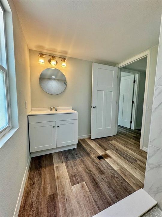 For Sale: $175,000 (3 beds, 2 baths, 1212 Square Feet)