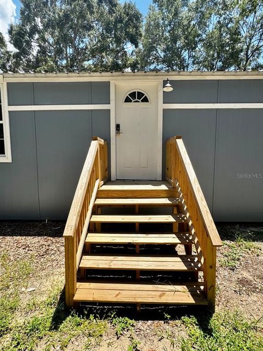 For Sale: $175,000 (3 beds, 2 baths, 1212 Square Feet)