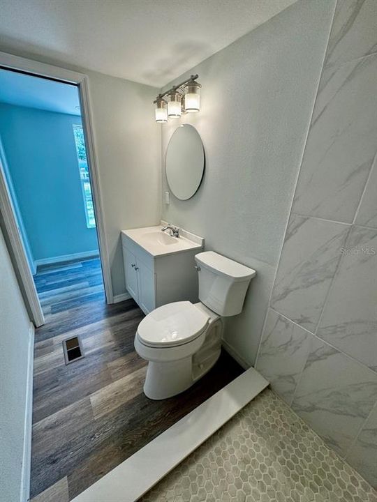 For Sale: $175,000 (3 beds, 2 baths, 1212 Square Feet)