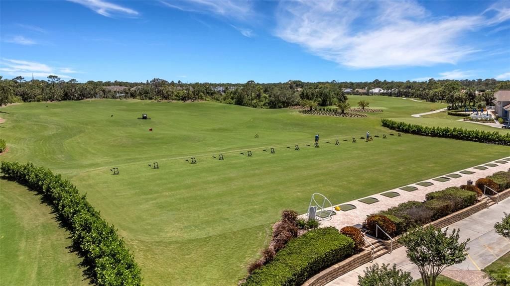 合同活跃: $459,900 (2 贝兹, 2 浴室, 1462 平方英尺)