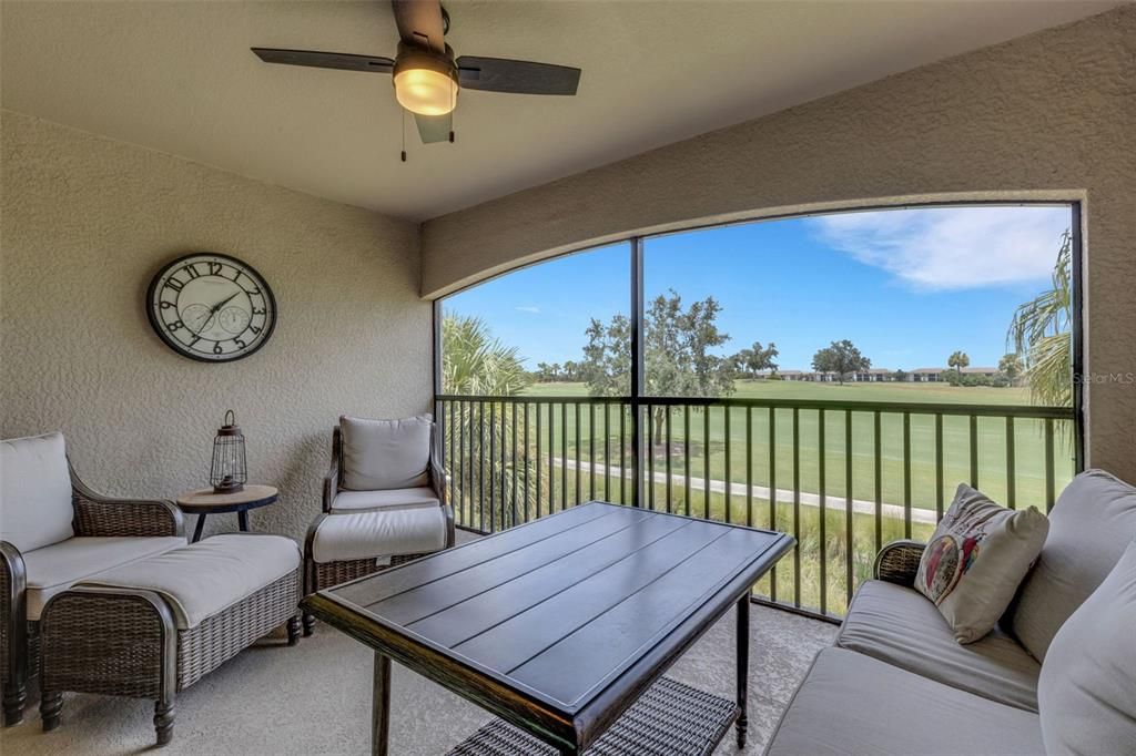 合同活跃: $459,900 (2 贝兹, 2 浴室, 1462 平方英尺)