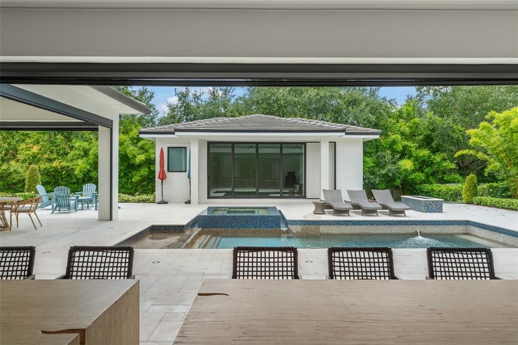 For Sale: $3,375,000 (5 beds, 5 baths, 4701 Square Feet)