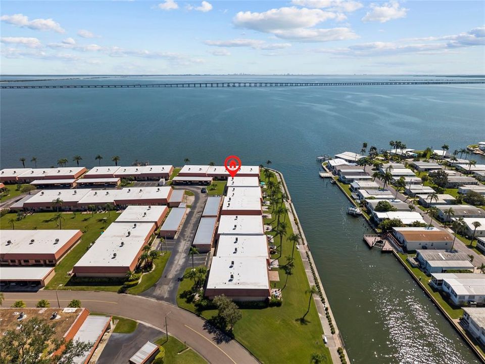 Activo con contrato: $249,000 (2 camas, 2 baños, 1373 Pies cuadrados)