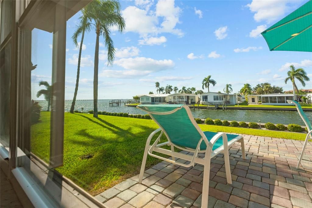 Activo con contrato: $249,000 (2 camas, 2 baños, 1373 Pies cuadrados)