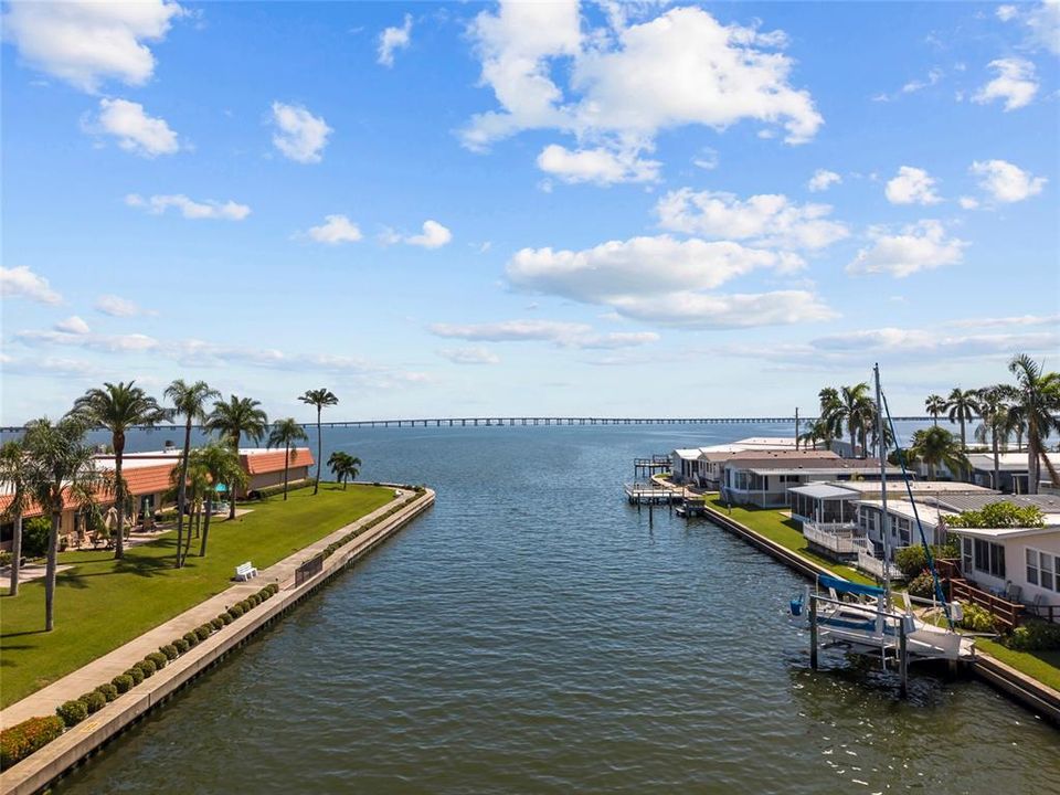 Activo con contrato: $249,000 (2 camas, 2 baños, 1373 Pies cuadrados)