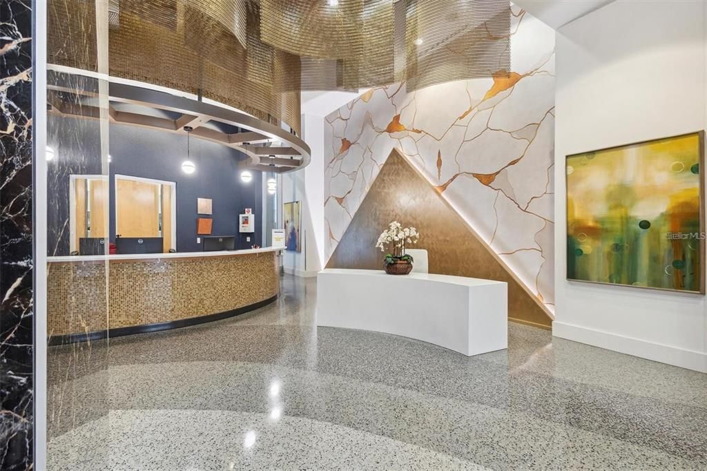 For Sale: $399,000 (2 beds, 2 baths, 1263 Square Feet)