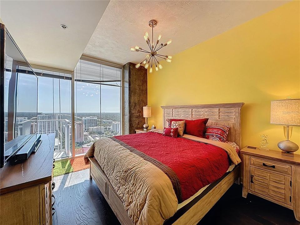 For Sale: $399,000 (2 beds, 2 baths, 1263 Square Feet)