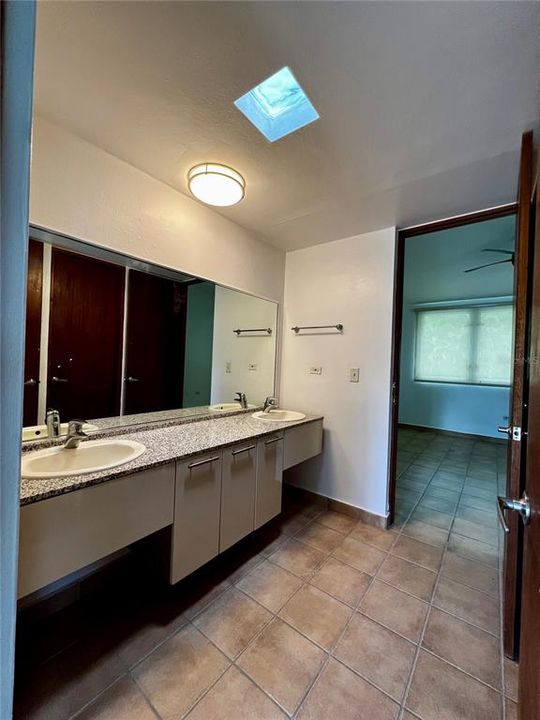 En Venta: $455,000 (4 camas, 3 baños, 0 Pies cuadrados)