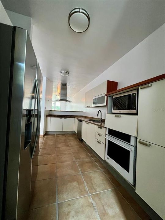 En Venta: $455,000 (4 camas, 3 baños, 0 Pies cuadrados)