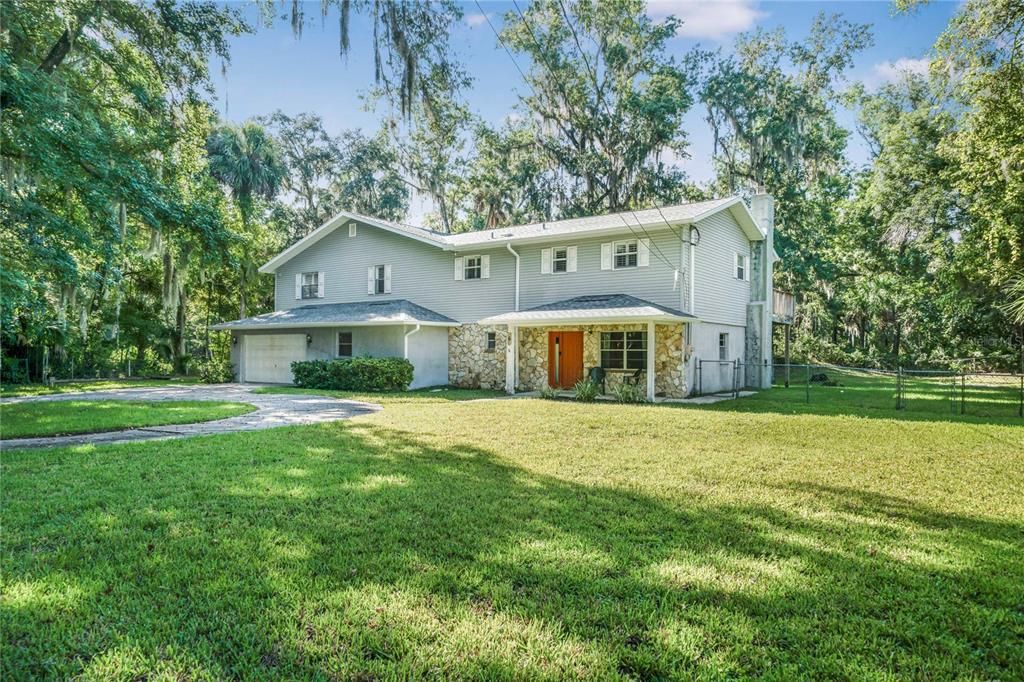 待售: $350,000 (4 贝兹, 2 浴室, 2776 平方英尺)