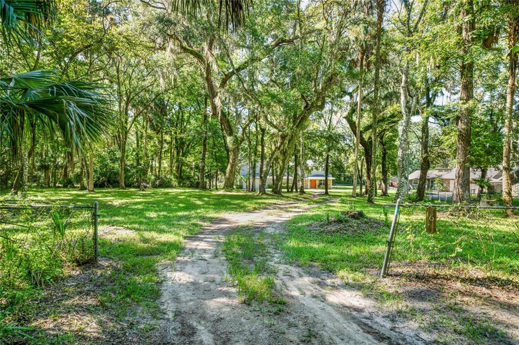 待售: $350,000 (4 贝兹, 2 浴室, 2776 平方英尺)