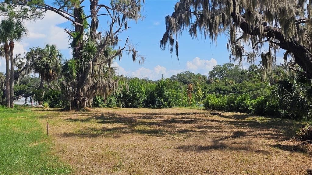 En Venta: $124,900 (0.17 acres)