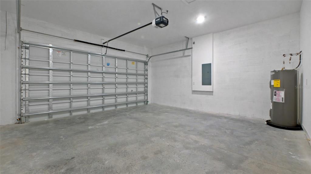 En Venta: $360,000 (3 camas, 2 baños, 1813 Pies cuadrados)